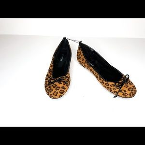 Chicos leopard print fur lined flats size 9